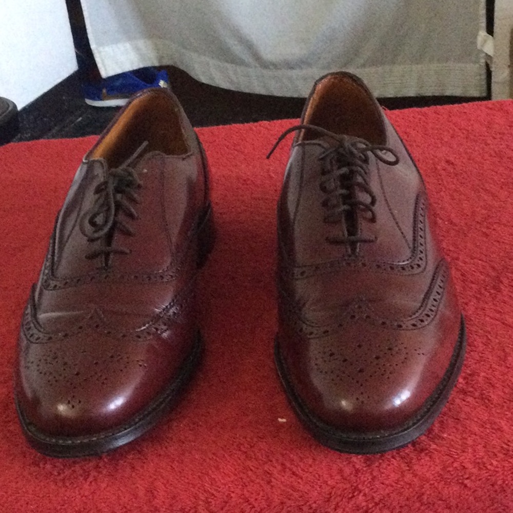 Grenson Men's Burgundy Brogue Oxford Lace-Up Shoes